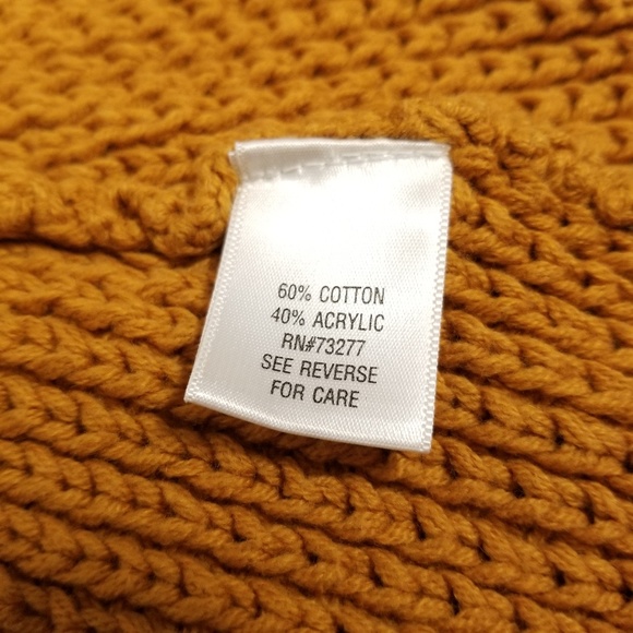 Apt. 9 High Neck Bobeau - Picture 4 of 5